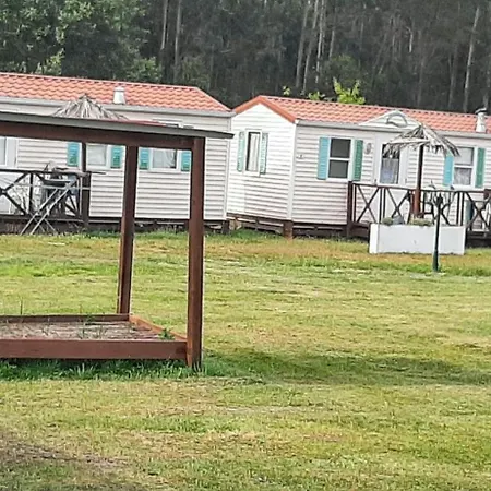 Charming In With Shared Pool Vakantiehuis