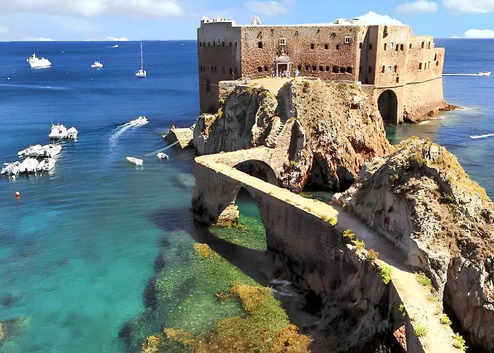 Charming In With Shared Pool *