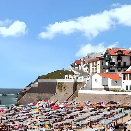 Tatil Evi Charming In With Shared Pool