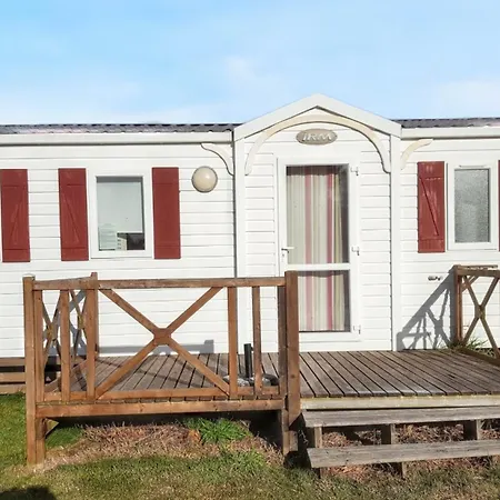 Charming In With Shared Pool Feriehus Pataias